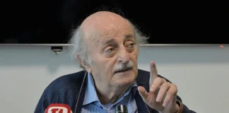 جنبلاط: آمل أن يتفق الرؤساء الثلاثة على صيغة مقبولة لمحاولة الخروج من الحرب