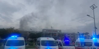 بالصورحريق ضخم في أحد أبنية معامل الهواتشكن في خراج بلدة أنفه شمال لبنان