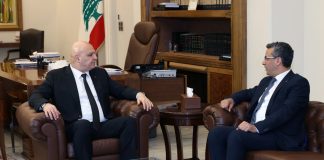 عون منوهاً بالموقف السعودي: نحن بانتظار المملكة وحماية لبنان تأتي من محيطه العربي