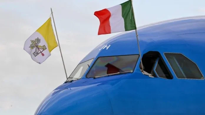 bahrain-landing-pope