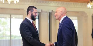 بعد زيارة الشرع إلى واشنطن.. براك يتحدث عن “الخطوة التالية”