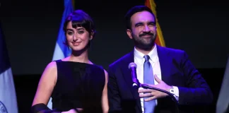 سيدة نيويورك الأولى تعيد رسم صورة الهوية العربية في العالم