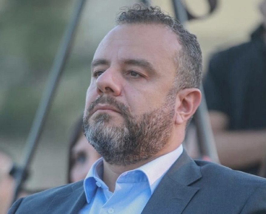 *النائب أديب عبد المسيح يحذر من محسوبيات نقل القيود ويعلن تقديم اقتراح قانون لضبطها*