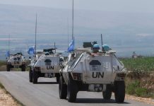 “معاريف” عن مسؤولين إسرائيليين: جنود من قوات “اليونيفيل” حاولوا إسقاط مسيرة للجيش في جنوب لبنان (الجزيرة)