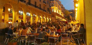 القطاع السياحي اللبناني يراهن على زيارة البابا لتحفيز الانتعاش الاقتصادي