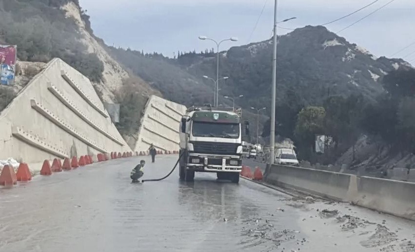 *إعادة فتح طريق شكا الدولي بعد نحو ثماني سنوات من الإقفال*