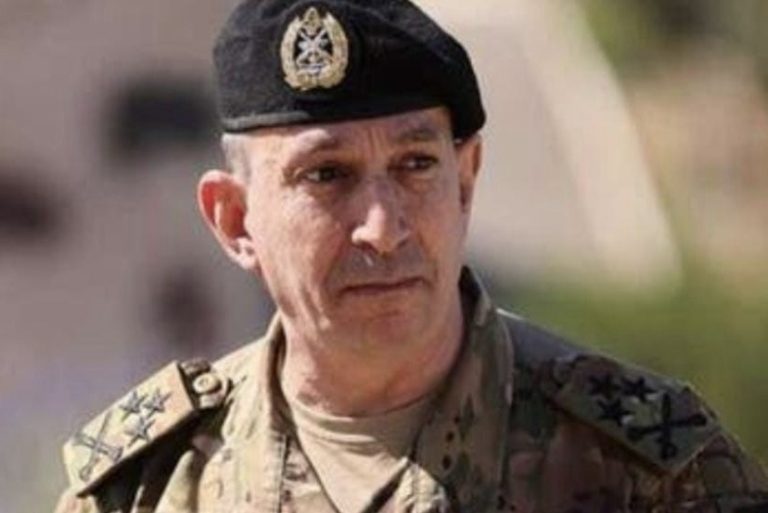 * قائد الجيش يشدد على احترام الأصول القانونية واستقلالية قرار الجيش*