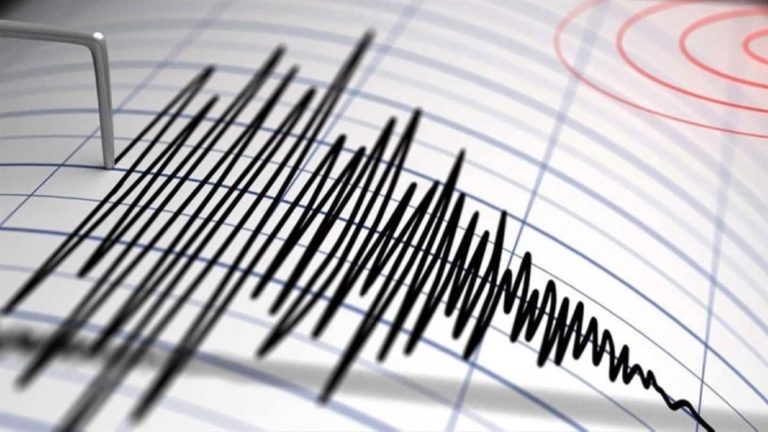 زلزال بقوة 6.7 درجة يهز شمال شرق اليابان وتحذير من تسونامي