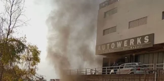 حريق داخل مستودع في غزير