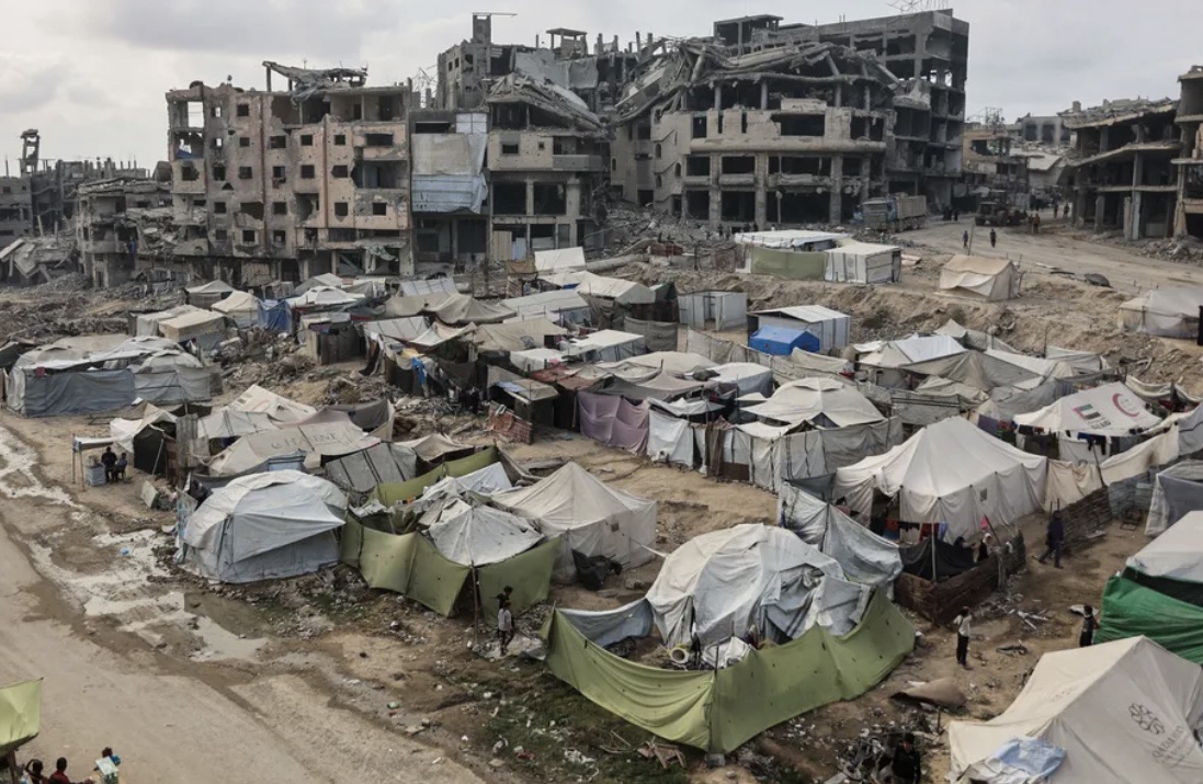 *غارات إسرائيلية’ على غزة تُسفر عن قتلى’ وجرحى*