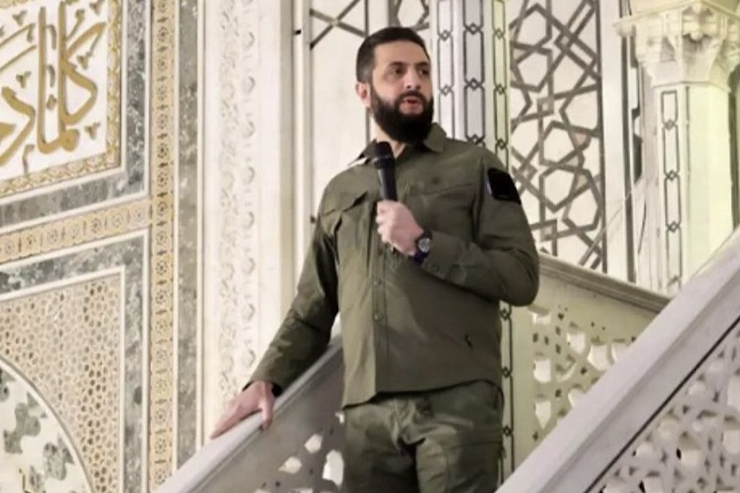 *الرئيس السوري الشرع: توحيد الجهود لبناء سوريا قوية ويليق بتضحيات شعبها*