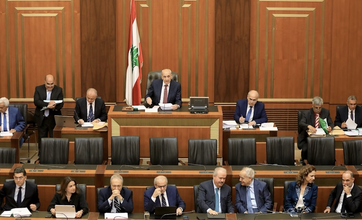 *رئيس مجلس النواب نبيه بري يرفع الجلسة التشريعية قبل مناقشة بند تثبيت المتعاقدين مع وزارة الإعلام*