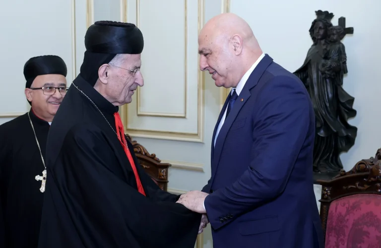 عون يحاول تبديد المخاوف من حرب متجدّدة… إسرائيل تُكثّف الغارات وتعاود اغتيال الكوادر