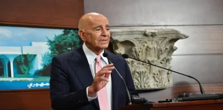 براك: واشنطن تبحث سبل حل المشاكل في لبنان وسوريا