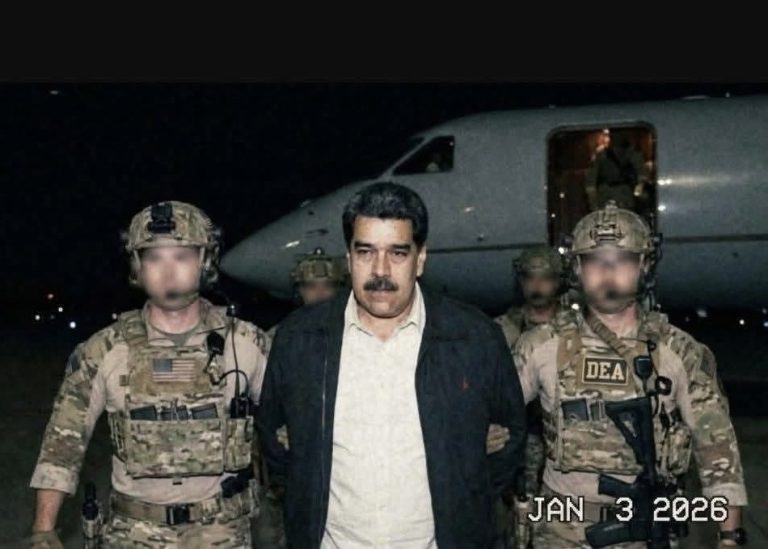 *انتشار صورة مزيفة لاعتقال مادورو على مواقع التواصل الاجتماعي*