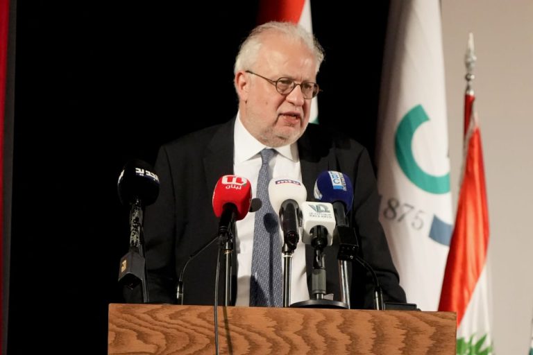 التحقق من مصادر الأموال يدخل حيّز التنفيذ رغم اعتراض حزب الله..