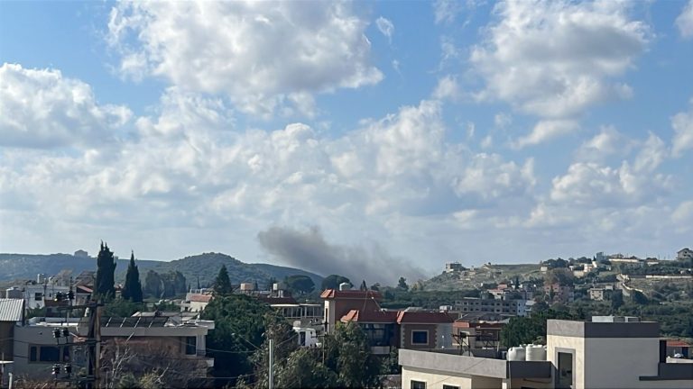 *الجيش الإسرائيلي’ يزعم: استهدفنا منشآت عسكرية لحزب الله’ يستخدمها لإجراء تدريبات وتحضير عناصره والتخطيط لعمليات ضد قواته والمدنيين الإسرائيليين’*