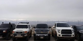 مداهمة للجيش في بعلبك… توقيفات وضبط سيارات مسروقة ومخدرات