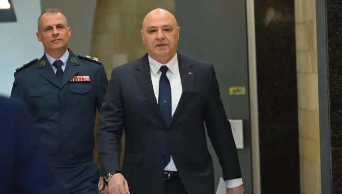 alryys-gozaf-aaon (2)