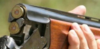 جثة في عمشيت بجانبها سلاح صيد والتحقيقات جارية