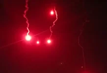 “قلق وبلبلة” في طرابلس شمالي لبنان… قنابل مضيئة في الأجواء؟