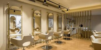 في الجنوب.. أعمال مخالفة داخل مركز تجميل