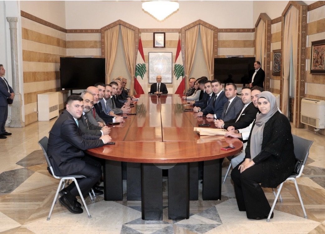 *وزير الداخلية يلتقي مجلس إدارة هيئة إدارة السير ويؤكد على استكمال الإصلاحات*