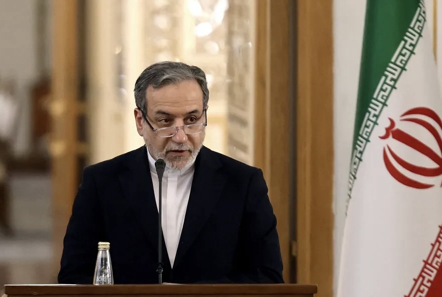 *عراقجي: طهران مستعدة للحرب وأيضًا للحوار*