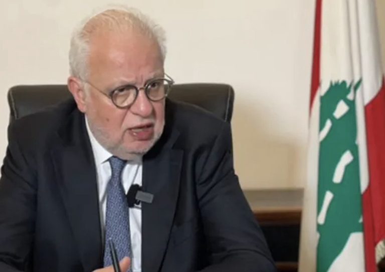 *وزير العدل يسجل تحفظه على تعيين غراسيا القزي مديرة للجمارك في جلسة مجلس الوزراء*