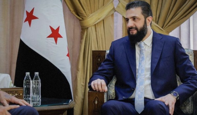 *الرئاسة السورية: تأكيد على وحدة سوريا وسيادتها وتعزيز الحوار والتعاون مع المبعوث توم باراك*