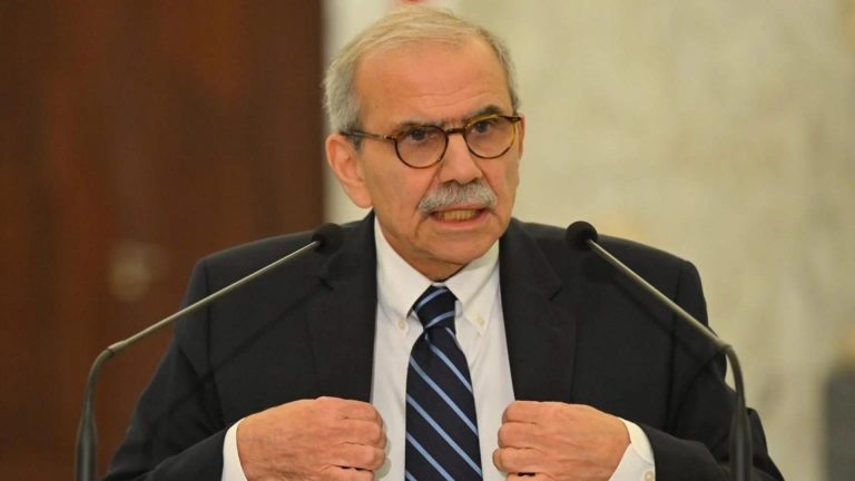 *الرئيس نواف سلام من دافوس: لبنان يستعيد تدريجيًا ثقة المجتمع الدولي ويمضي في الإصلاح وحصر السلاح بيد الدولي*