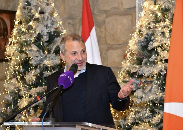*النائب جبران باسيل: تسليم سلاح حزب الله’ يجب أن يتم بقرار رسمي وتوافق وطني*