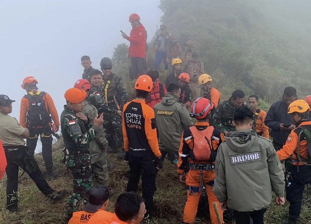 *العثور على جثث’ ركّاب طائرة مراقبة فُقدت في إندونيسيا*