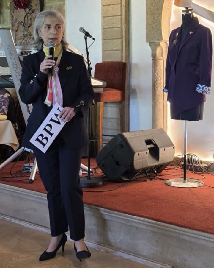 ينظّم الاتحاد اللبناني لسيدات الأعمال والمهن غداءً خيريًا دعمًا للدفاع المدني ومرضى السرطان