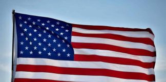 إشارتان متناقضتان من واشنطن