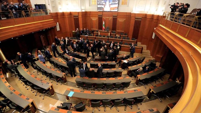 مسؤول رفيع لـ “الجمهورية”: ثلاثة أصناف تتحرك لتعطيل الانتخابات…