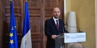 بارو من قصر الصنوبر: يجب مواصلة التقدم بعزم في حصر السلاح والاصلاح المالي