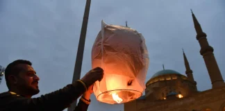 إطلاق 500 منطاد في ساحة الشهداء إحياءً لذكرى رفيق الحريري