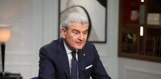 عيسى الخوري: طريق الالتزام بالدولة يبدأ باقتناع حزب الله بتسليم سلاحه