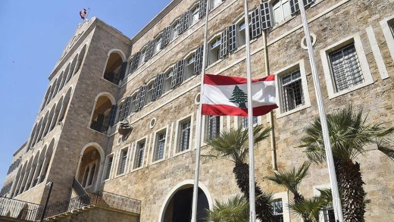 جلسة لمجلس الوزراء الجمعة في السراي… ماذا على جدول الأعمال؟