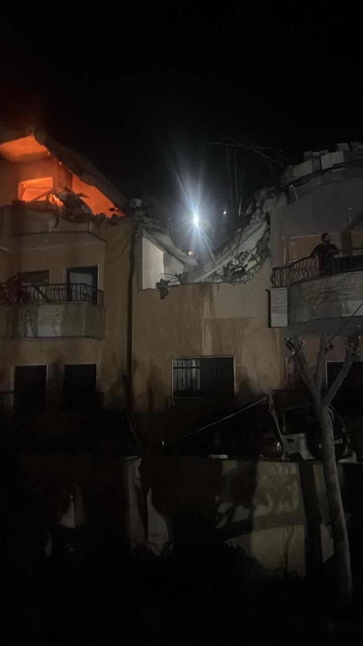 *غارة على بدنايل تُوقع شهداء’ من عائلة واحدة*