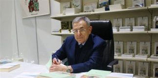 السنيورة: الحزب يكابر