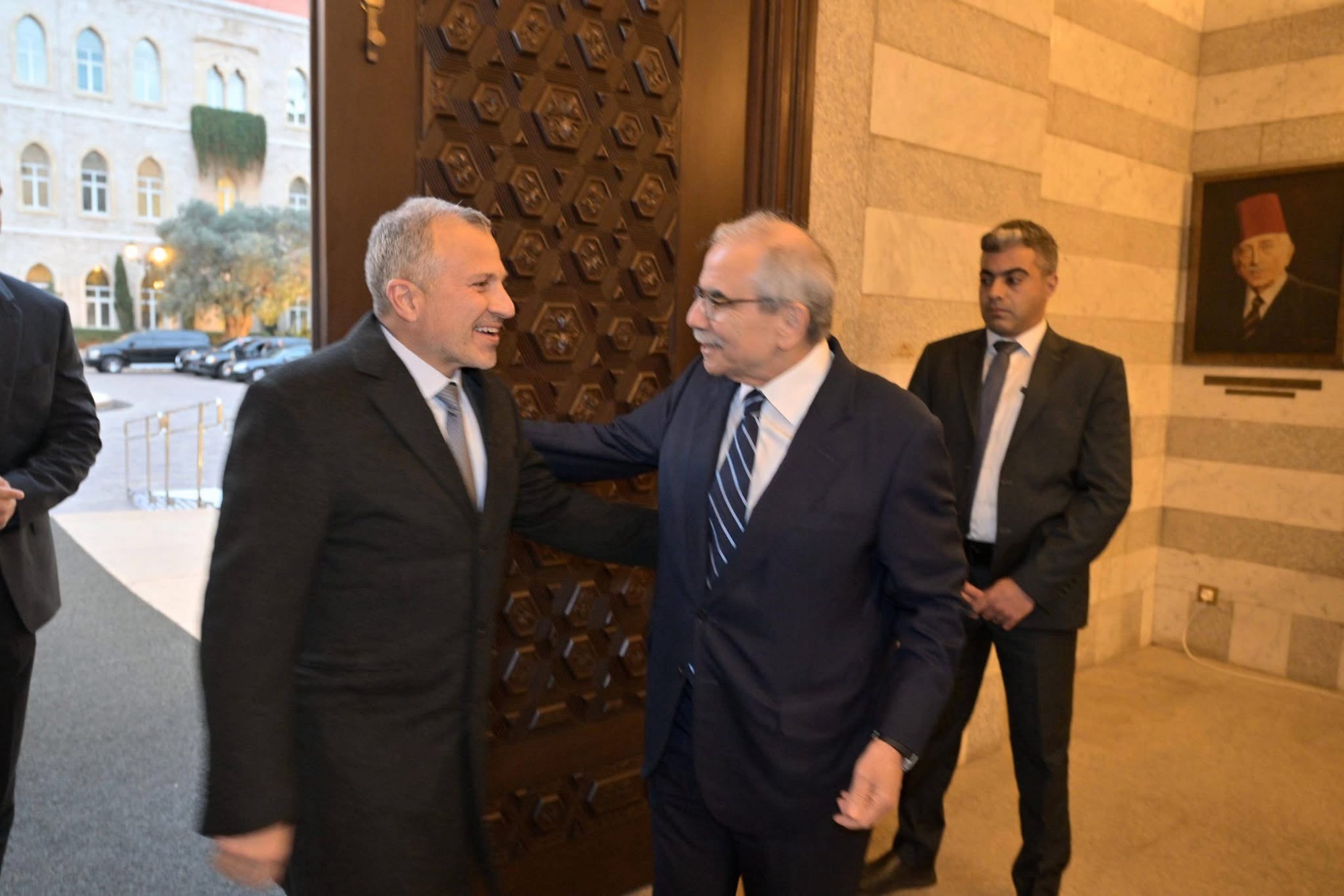 باسيل: رمضان يجمعنا على الخير، كما يجب أن يجمعنا على إنقاذ الوطن(من مشاركته في حفل افطار بدعوة من رئيس مجلس الوزراء د.نواف سلام)