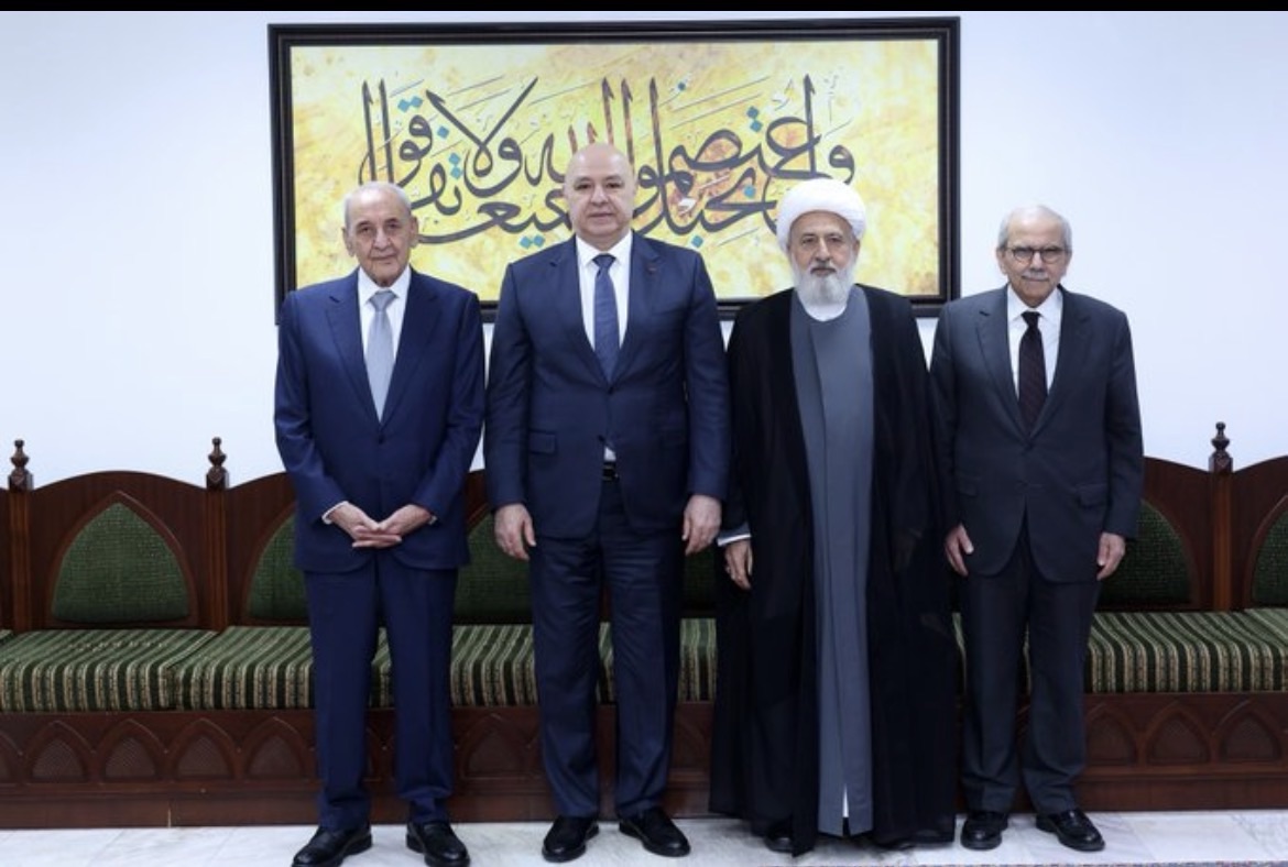 مشاركة الرئيس جوزاف عون في الإفطار الرمضاني الذي أقامه نائب رئيس المجلس الاسلامي الشيعي الأعلى، الشيخ علي الخطيب