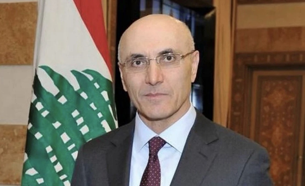 *وزير الداخلية أحمد الحجار قبيل جلسة مجلس الوزراء: قطار الانتخابات انطلق وفقاً للقانون الحالي ولا شيء يوقفه سوى اجراء يتخذ في المجلس النيابي*