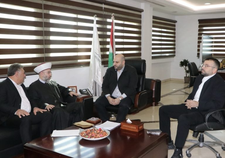 *لقاء في وزارة الصحة لبحث فتح المستشفى الحكومي في عرسال*