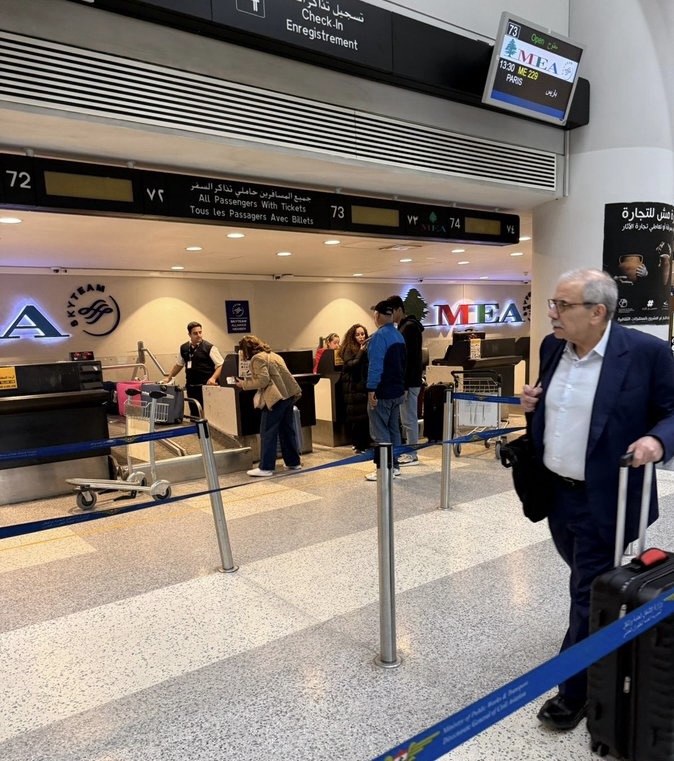 *بالصور: الرئيس سلام يغادر إلى مؤتمر ميونخ للأمن… من مبنى المسافرين لا صالون الشرف*