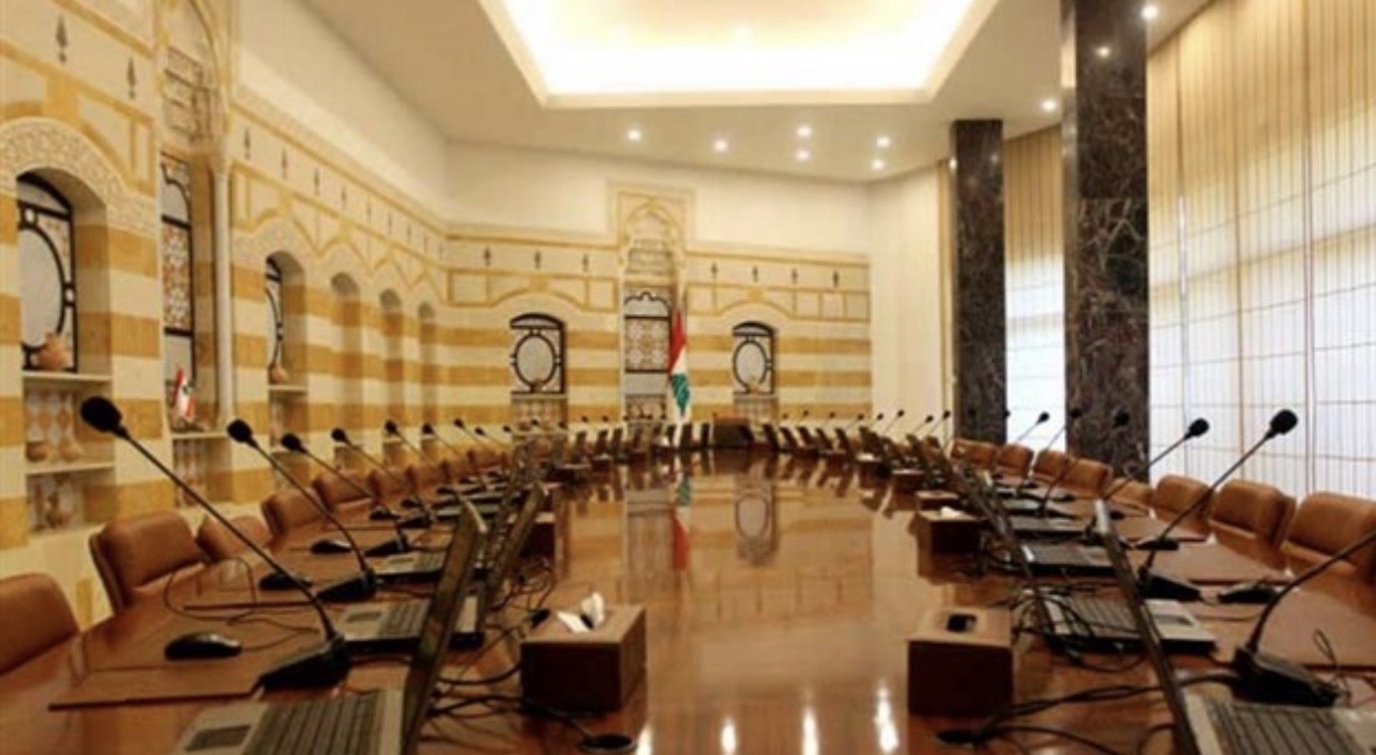 *جلسة لمجلس الوزراء الاثنين عند الساعة الثالثة والنصف من بعد الظهر في القصر الجمهوري وعلى جدول أعمالها التقرير الشهري لخطة الجيش ورواتب القطاع العام*