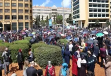 القطاع العام: 320 ألفاً بين مدني وعسكري و120 ألف متعاقد جلّهم من الهيئات التعليمية