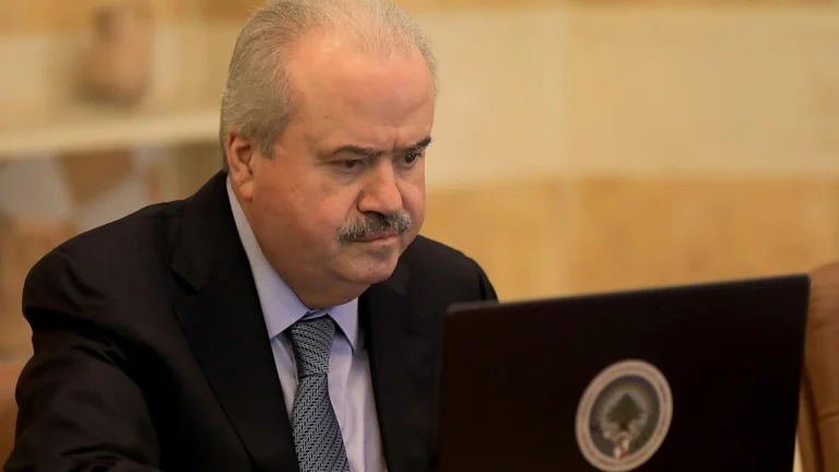 جابر: توجّه لإعطاء زيادة تشمل كامل القطاع العام